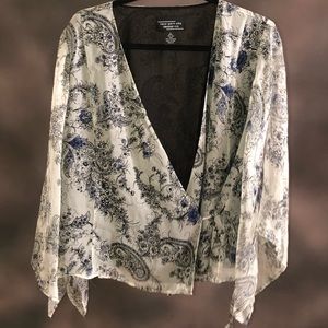 “New York City Design Co.” Blouse